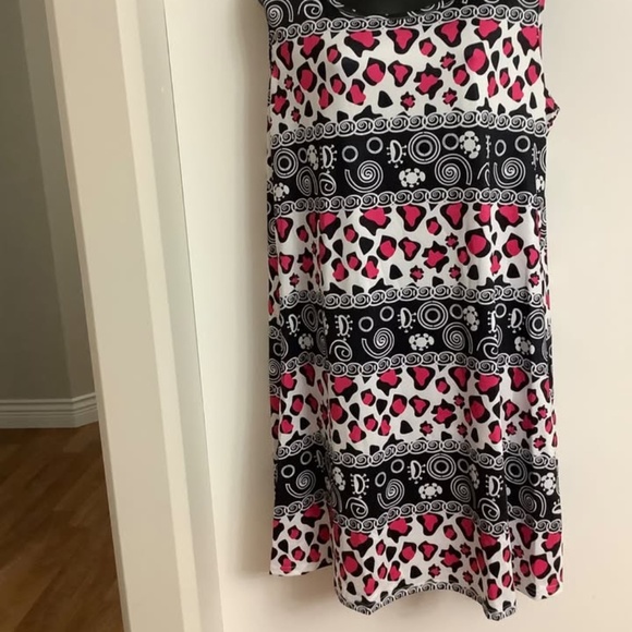 NEW SHEIN Pink Leopard Print Dress fits XL 39/40 Bust - Picture 2 of 7